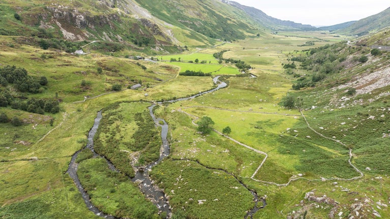 Image looking down Nant Ffrancon in Eryri